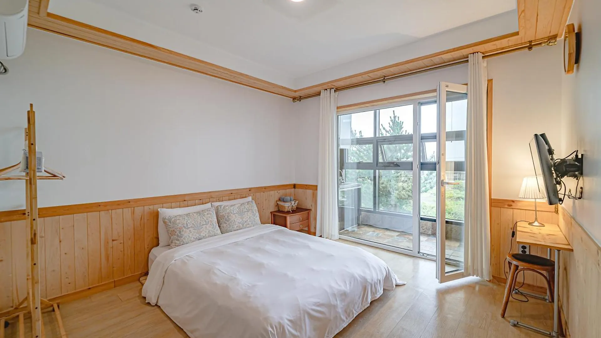 Le Village Aewol B#2 Jeju